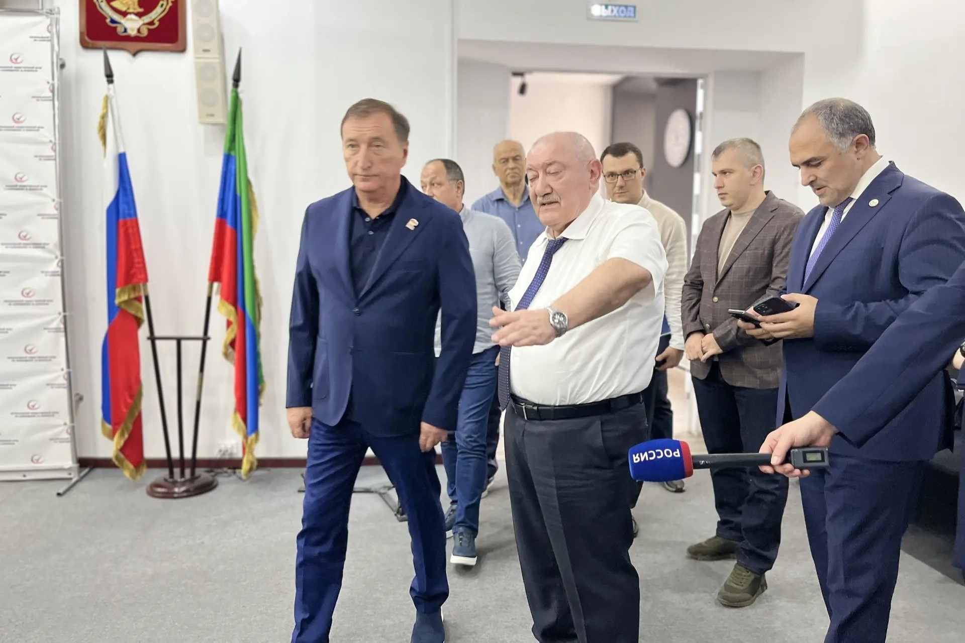 Заур Аскендеров проверил работу Центра общественного наблюдения за выборами