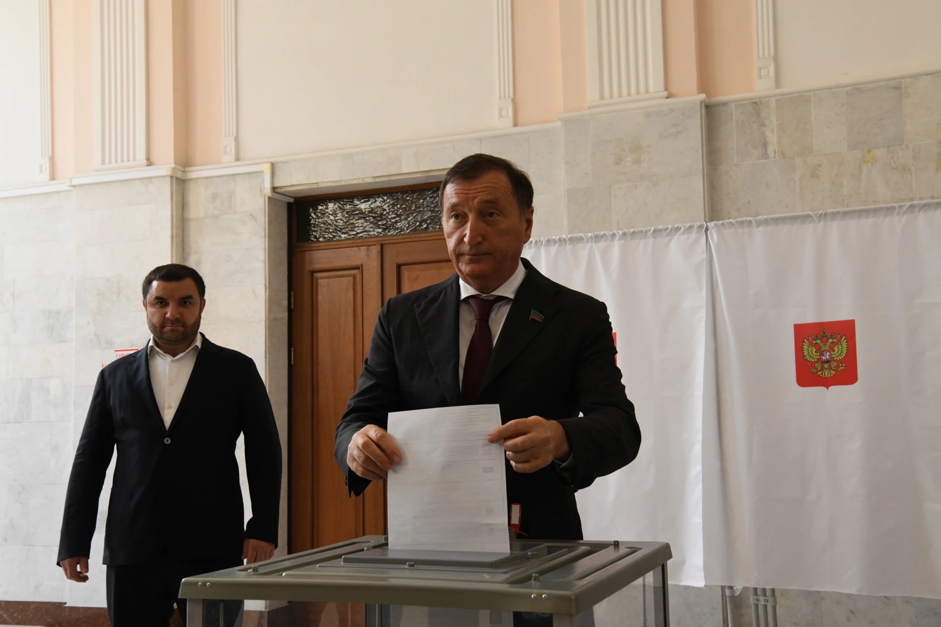 Заур Аскендеров проголосовал на выборах в Дагестане