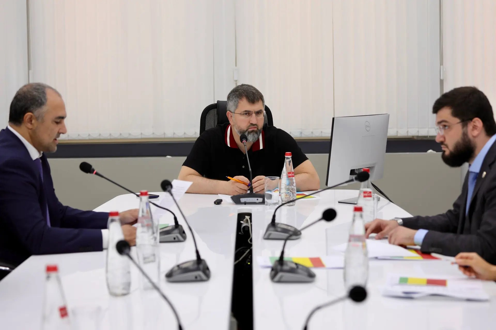Рамазанов ввел еженедельный мониторинг финансовых показателей Дагестана