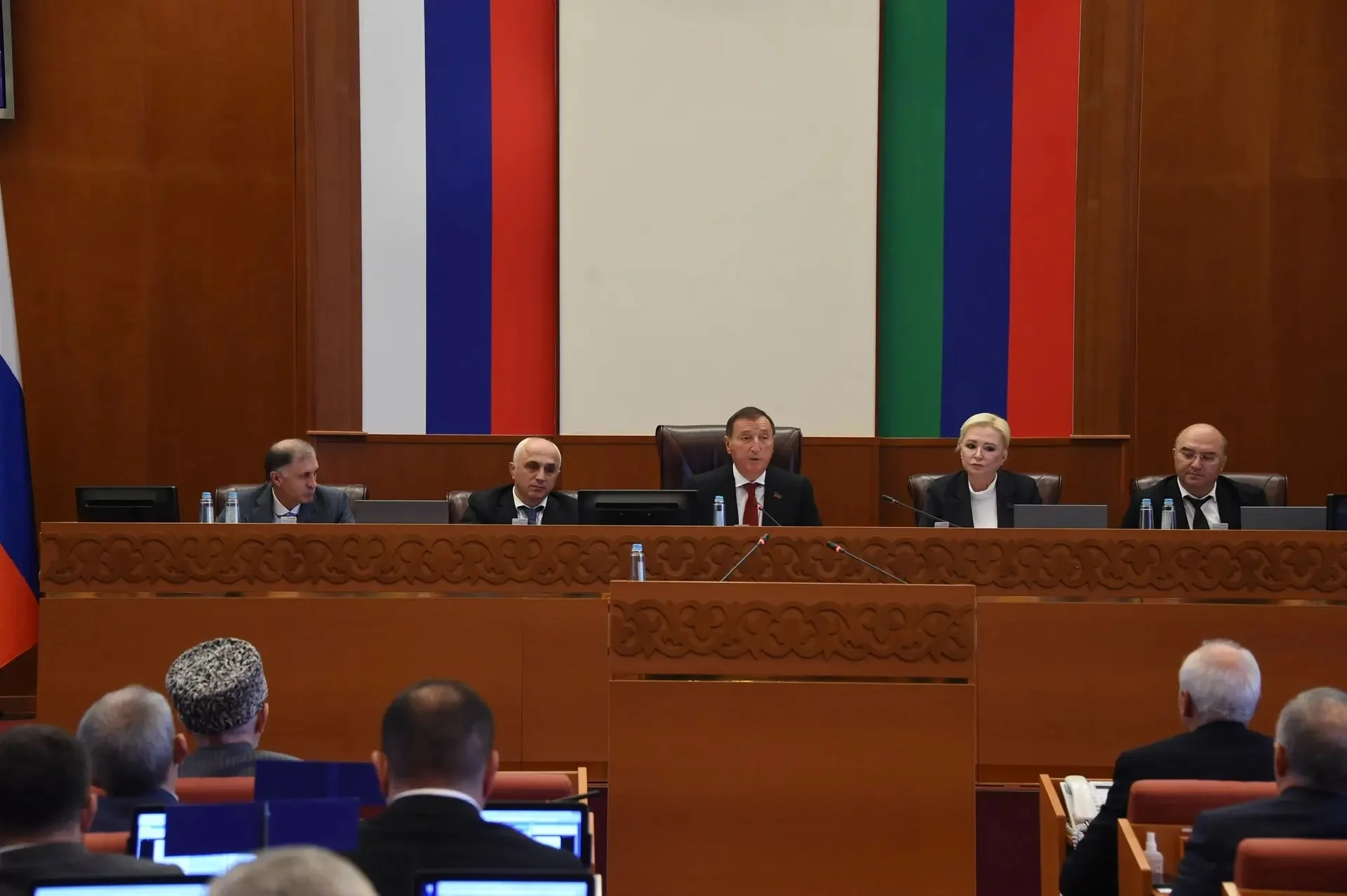 Парламент Дагестана избрал вице-спикеров нового созыва