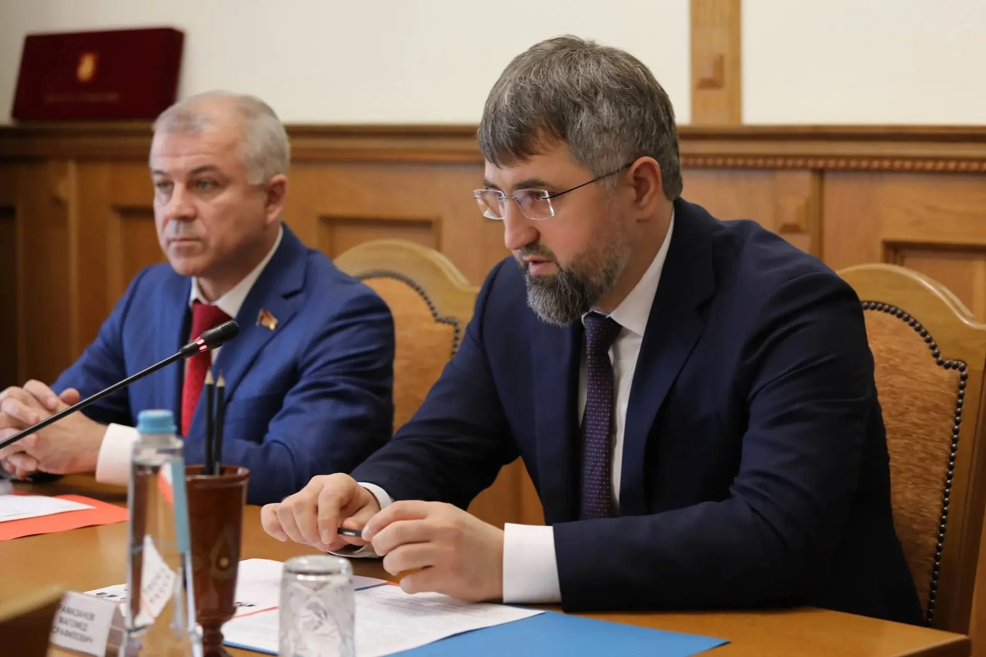 Магомед Рамазанов встретился с фракцией КПРФ в парламенте Дагестана