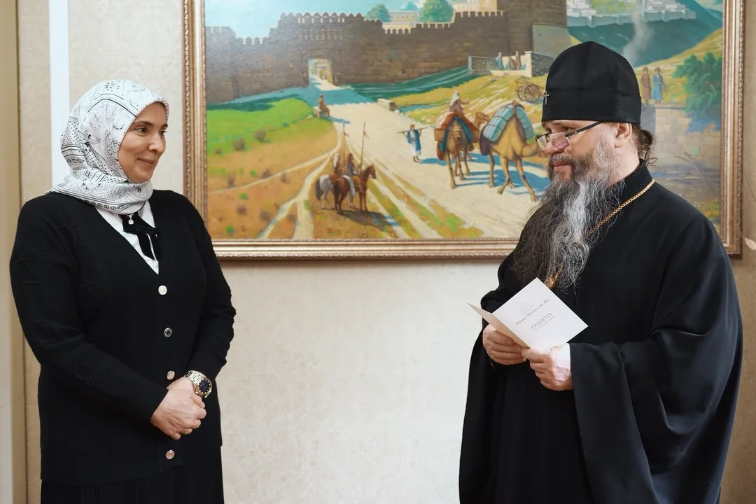 Советника муфтия Дагестана наградили медалью РПЦ