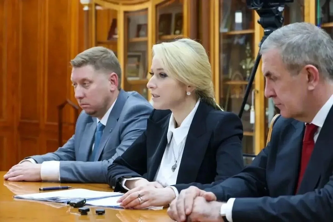 Щукин и Лантратова обсудили защиту прав дагестанцев и поддержку участников СВО
