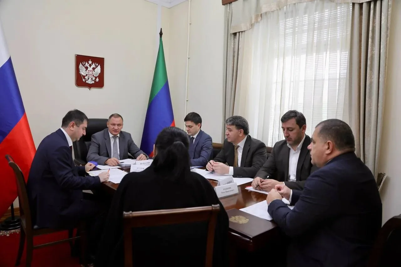 Замполпреда Президента в СКФО Шабалин провёл приём граждан в Махачкале