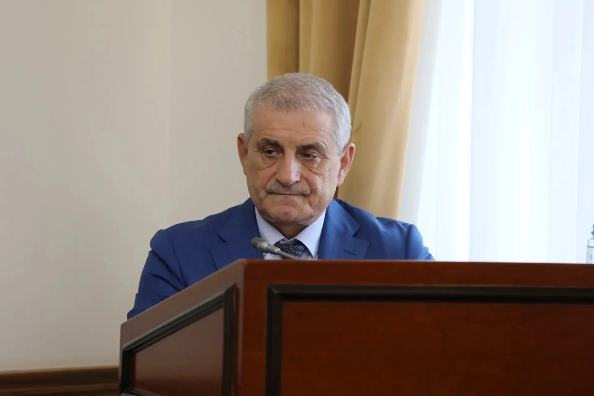 В Дагестан до конца года поступят 141 новый автобус