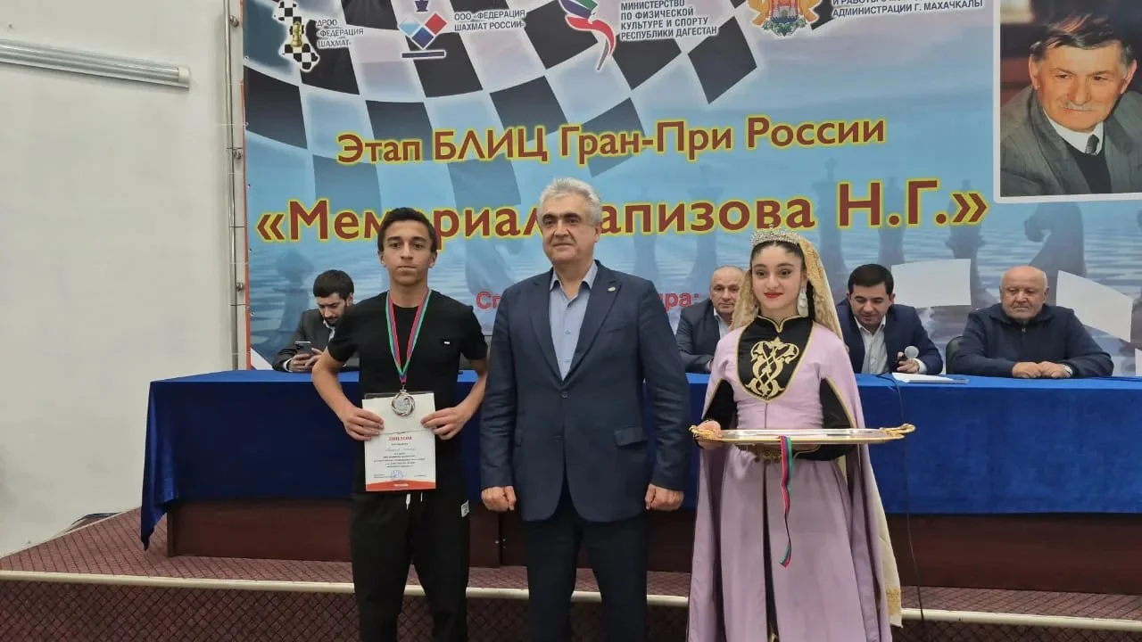 Шахматари фикир адабшвуз кюмек тувру