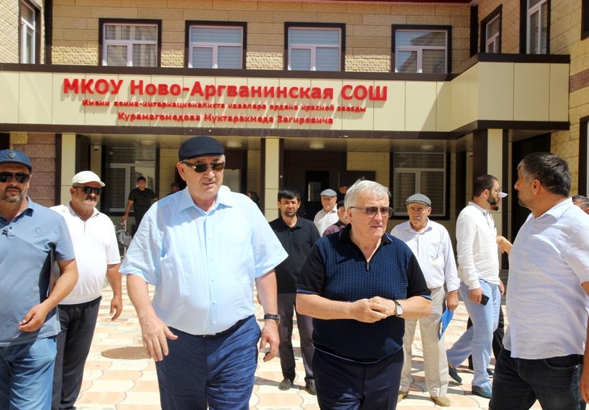 В Гумбетовском районе построили новую школу на 250 мест