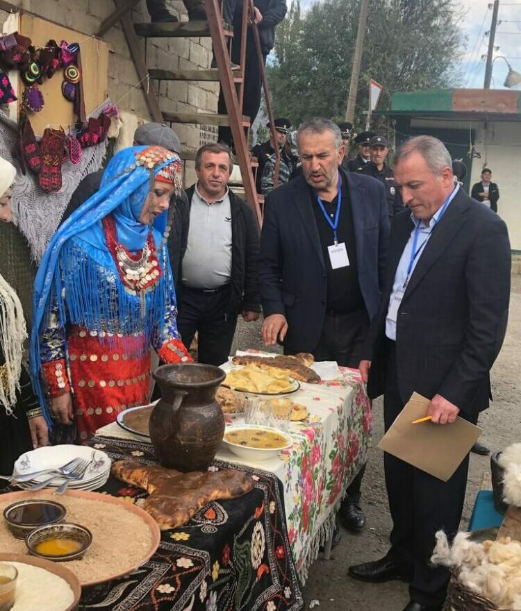 В Агульском районе провели сельскохозяйственную ярмарку