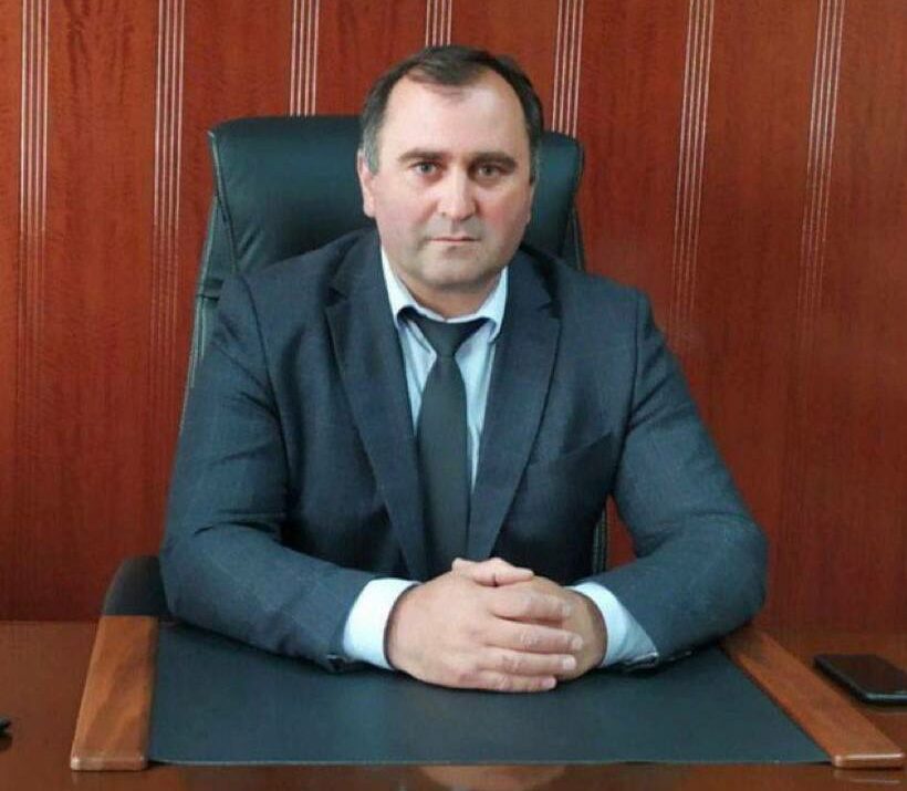 Ярмет Ярметов поздравил учащихся и педагогов Хивского района с Днем знаний