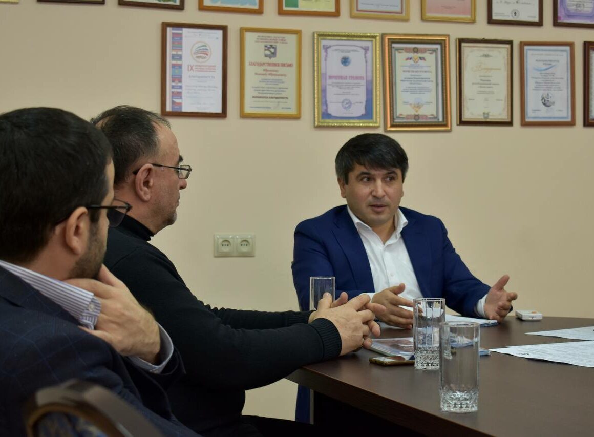 Магомед Курбанов подвел итоги деятельности администрации Табасаранского района