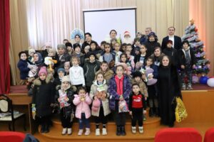 В Табасаранском районе для детей участников СВО провели новогоднее мероприятие
