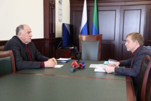 Абдулмуслимов призвал энергетиков Дагестана не игнорировать жалобы населения