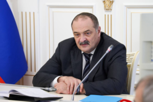 Глава Дагестана провел совещание по развитию Каякентского района