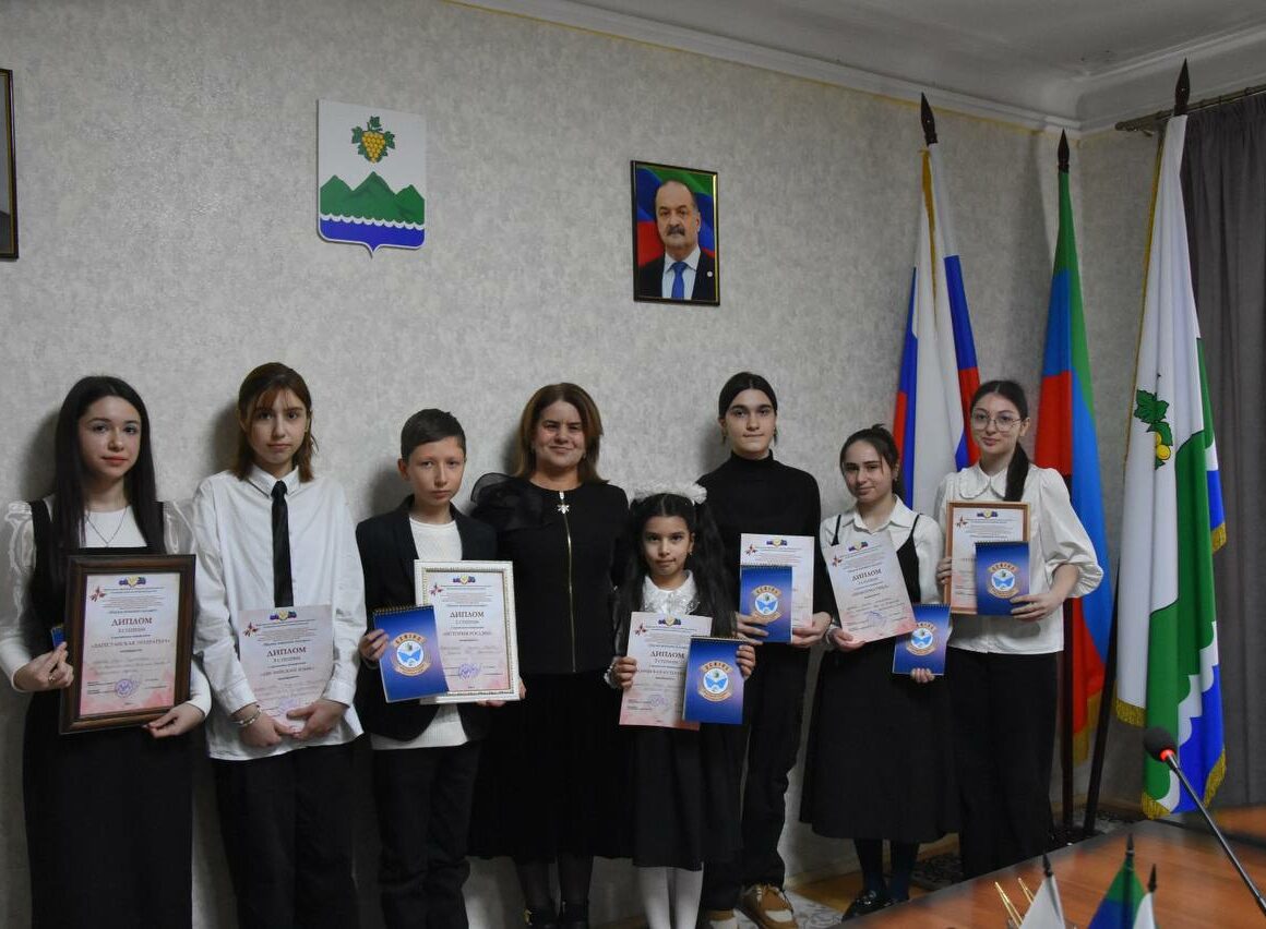 В Дербентском районе состоялась встреча с победителями Всероссийского конкурса «Науки юношей питают»