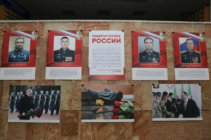 В Махачкале открылся республиканский форум-фестиваль и фотовыставка «Памяти героев России»