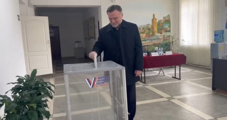 Рашид Акавов отдал свой голос