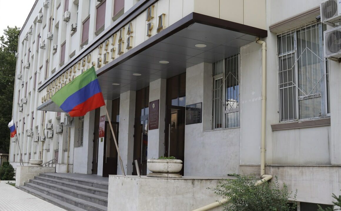 Инициатива Минтруда помогла 6,5 тысячам пожилых людей голосовать на выборах