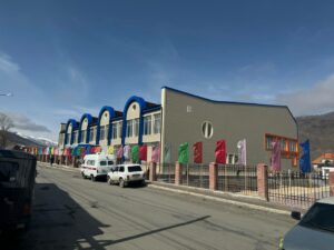 Новый спорткомплекс открыли в Ахтынском районе