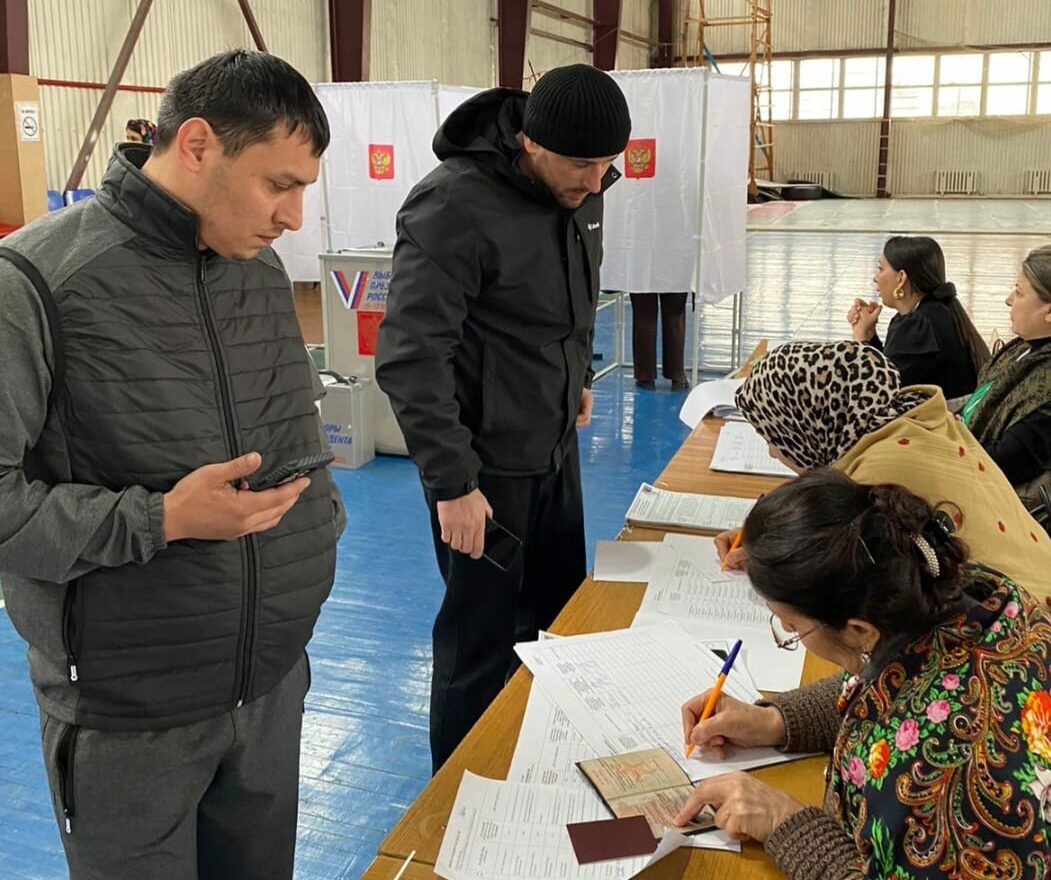 В Дагестанских Огнях люди голосуют за свое будущее