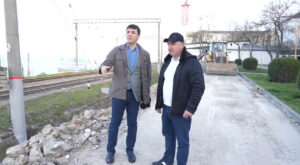 В рамках реконструкции парка имени Сулеймана Стальского планируется посадить 300 деревьев и 250 тысяч цветов