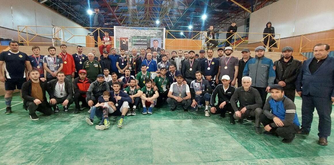Республиканский волейбольный турнир «Кубок Османовых» прошёл в Табасаранском районе