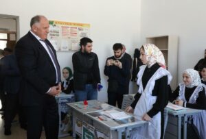 Абдулмуслим Абдулмуслимов посетил новую школу в селе Охли