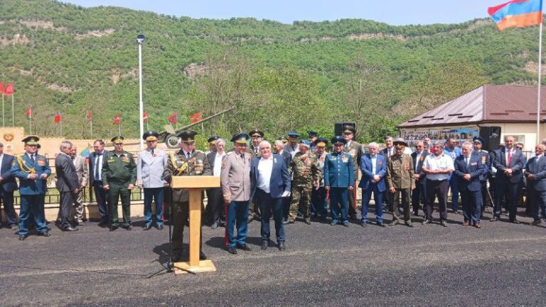 Величественный мемориал фронтовикам ВОВ открыли в Хивском районе