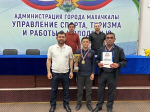 Семья из Табасаранского района стала победителем на шахматных соревнованиях