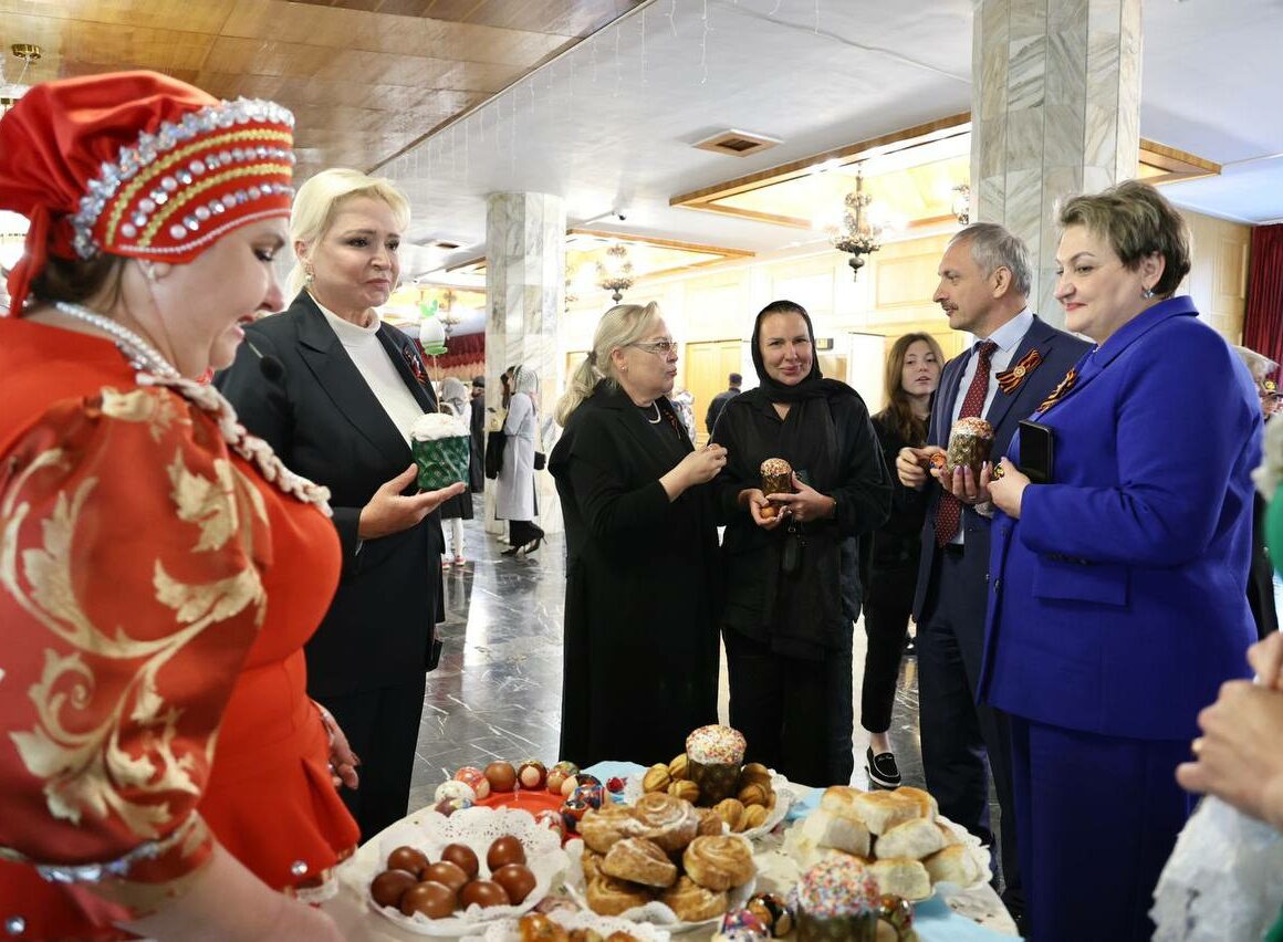 В Русском театре прошёл пасхальный фестиваль для жителей Махачкалы