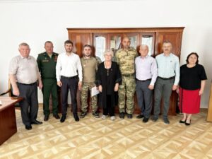 Глава Тарумовского района встретился с участниками СВО