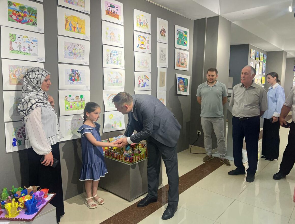 В Махачкале подвели итоги первого этапа конкурса "Наша семья"