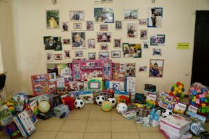 Абдулмуслим Абдулмуслимов поздравил детей из дома-интерната "Забота"
