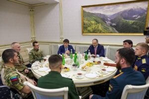 Сергей Меликов поздравил участников СВО с Днем Конституции