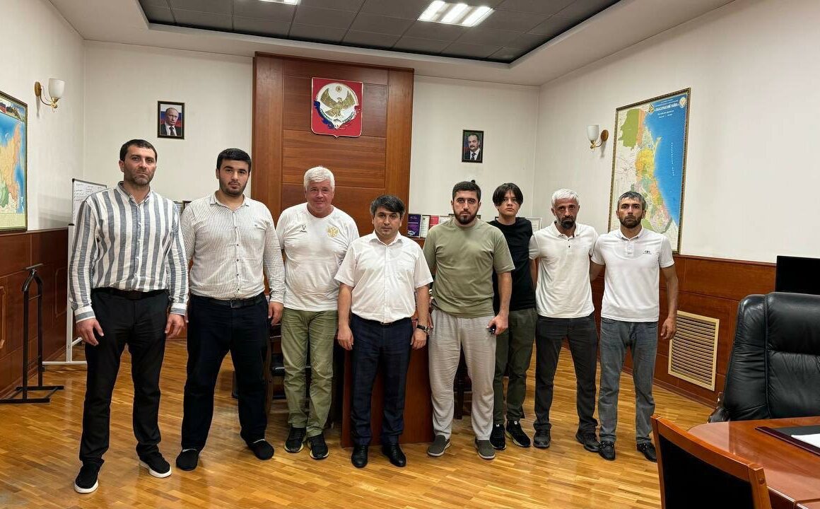 В Табасаранском районе будут реализовать проект «Футбол в школе»