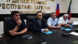 Абдурахман Махмудов встретился с родственниками пропавших без вести военнослужащих