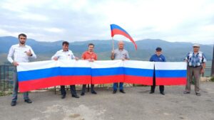 Триколор реял на вершине гор Хивского района