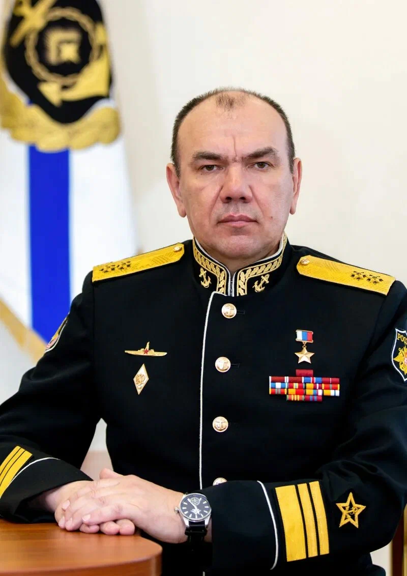 В Каспийск приехал главнокомандующий ВМФ России