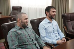 Сотрудники Минэнерго и Минтуризма Дагестана отправились служить по контракту