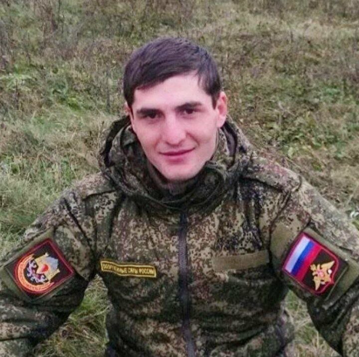 Зулейхат Тахакаева: «Алик - герой, павший за Родину!»