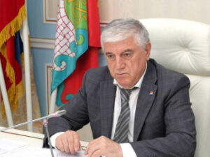 Дополнительную комиссию для подготовки к осенне-зимнему сезону создадут в Махачкале