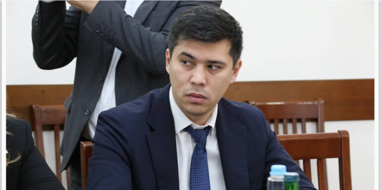 Сергей Меликов утвердил Бахтияра Уллаева на должность министра строительства РД