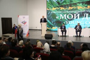 Абдулмуслим Абдулмуслимов поприветствовал молодых соотечественников на открытии проекта "Мой Дагестан"