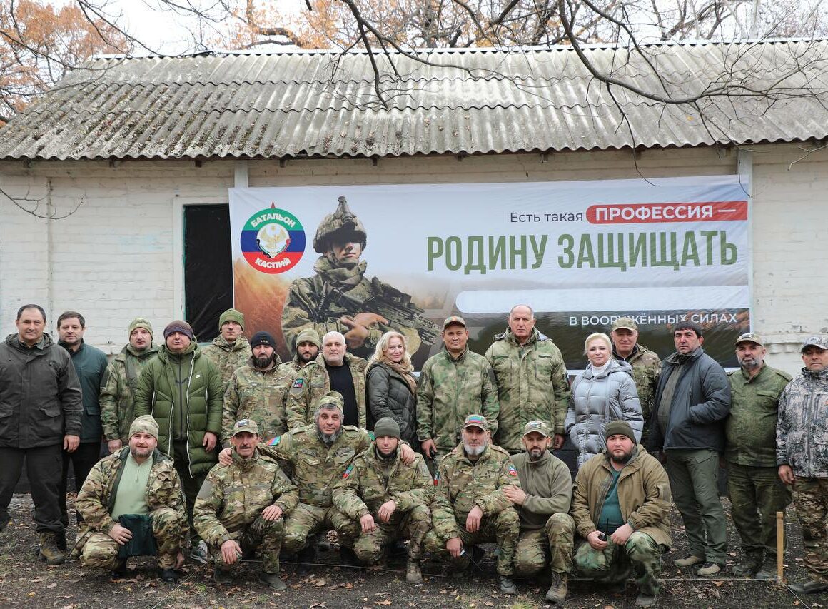 Правительственная Дагестанская делегация продолжает работу в ЛНР