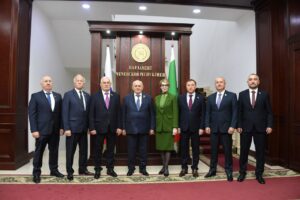 Делегация дагестанского парламента посетила Чечню для участия в конференции СКПА