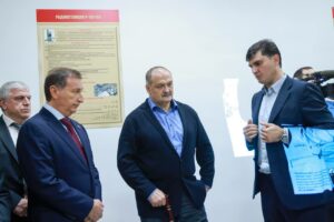 Сергей Меликов посетил учебно-тренировочный центр для операторов БПЛА