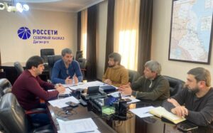 Энергетики Дагестана восстанавливают электроснабжение после урагана