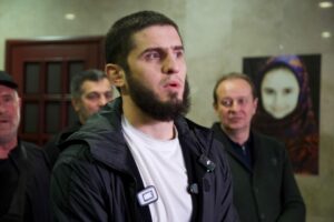 В Махачкале встретили Ислама Махачева и Усмана Нурмагомедова