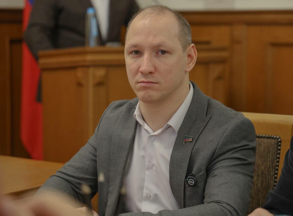 Изменения в закон о ежемесячном пособии на ребенка рассмотрены в парламенте Дагестана