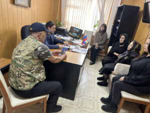 Сотрудник Центра занятости населения Избербаша отправился на СВО