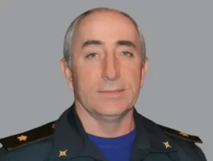 Сергей Меликов поздравил Наримана Казимагомедова с высокой наградой